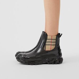 Burberry Rain Boots Vintage Check Canvas Chelsea Women’s Size 38